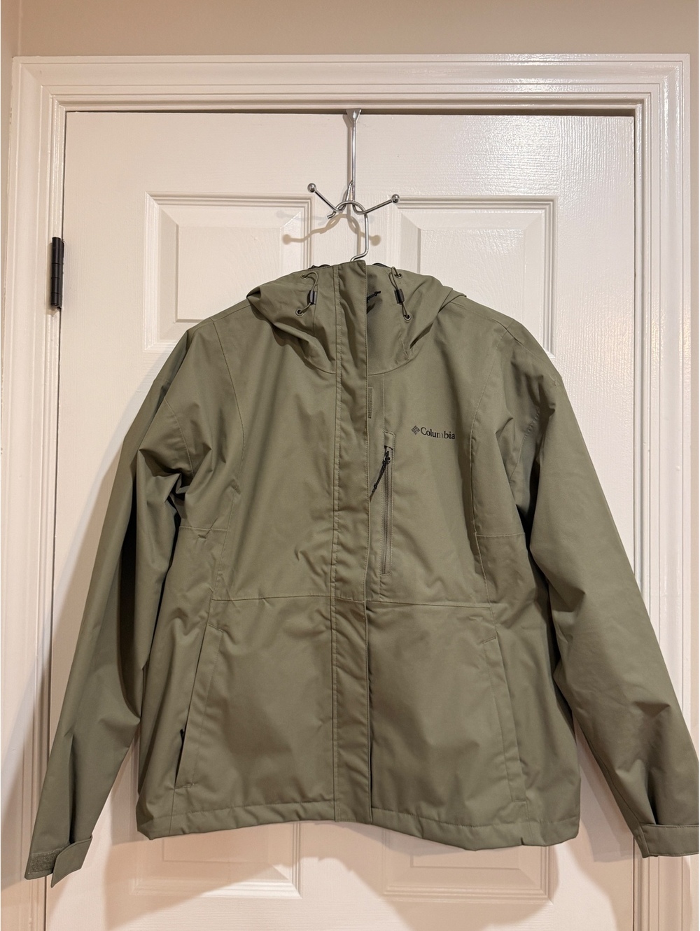 Columbia olive hooded jacket